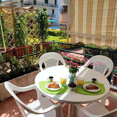 Ferienwohnung Sea Garden, Fronte Mare Con Piscina Mascali Exterior foto